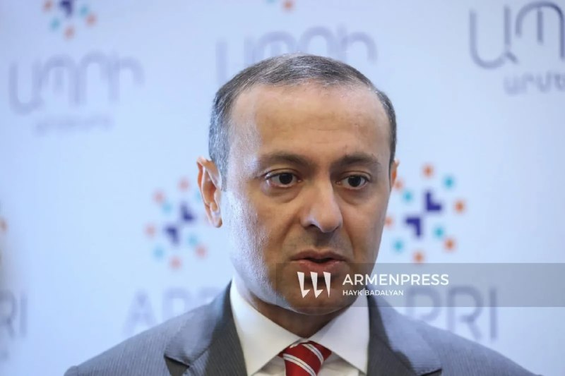 Армен Григорян: Армения продолжит интенсивно продвигать мирную повестку