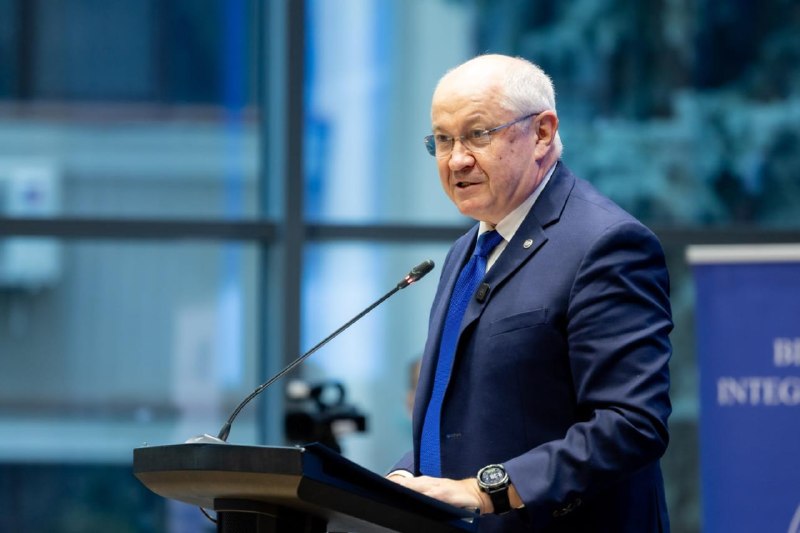 Премьер-министр Молдовы Александр Мунтяну подал в отставку из-за разногласий по принципам