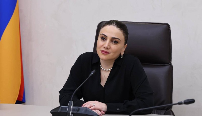 Арусяк Манавазян избрана кандидатом на пост главы фракции «Гражданский договор» в Вайоц-Дзоре