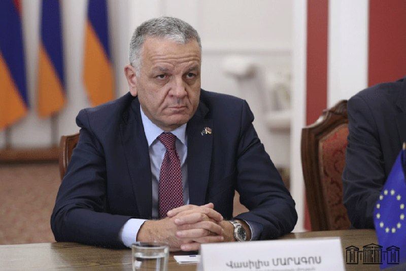 Посол ЕС Василис Марагос обсудил поддержку Армении на фоне ограничений РФ