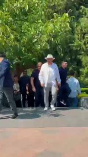 Пашинян посетил литургию в Ереване в преддверии выборов в Вайоц-Дзоре