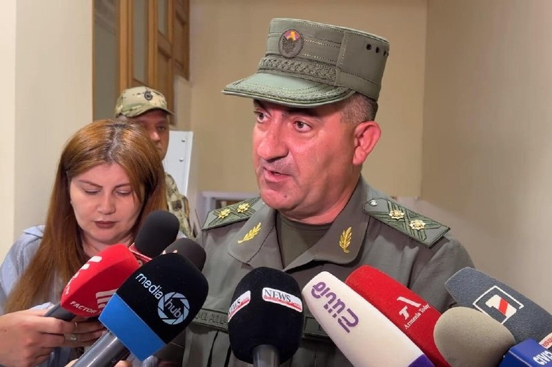 Начальник Генштаба ВС Армении опроверг несовместимость нового оружия с армией Вайоц-Дзора