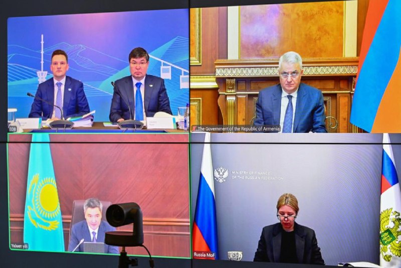 Вице-премьер Армении Мгер Григорян принял участие в заседании Совета ЕАБР