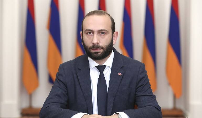 Арарат Мирзоян уходит в отпуск: кто будет исполнять обязанности главы МИД Армении?